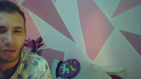 Snapshot of valeri_cove chatting on January 22, 10:18 am Valeri Cove online show from January 22, 10:18 am