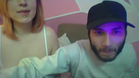 Snapshot of valeri_cove chatting on February 19, 3:49 pm Valeri Cove online show from February 19, 3:49 pm