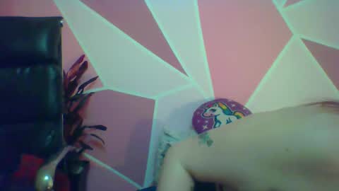 Snapshot of valeri_cove chatting on January 25, 12:05 pm Valeri Cove online show from January 25, 12:05 pm