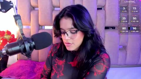 Snapshot of valeriekay_ chatting on February 25, 4:35 pm Valeria online show from February 25, 4:35 pm