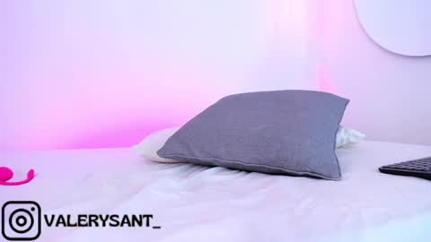 Snapshot of valery_santorini chatting on March 4, 2:21 pm VALERY online show from March 4, 2:21 pm