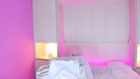 valerymeyerr online show from February 12, 7:34 am
