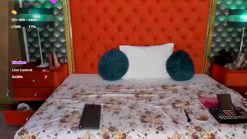 Snapshot of valleriejonnes chatting on September 13, 10:34 pm Valerie Val V online show from September 13, 10:34 pm