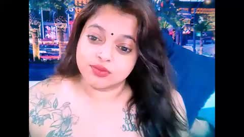 Snapshot of valleyval chatting on February 4, 9:28 am indianvalvet priya is back online show from February 4, 9:28 am