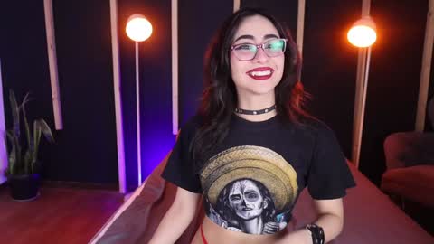 vampy_dolll online show from February 4, 11:38 pm