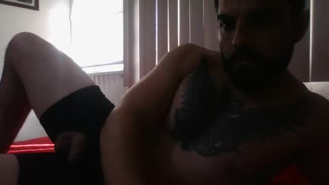 Snapshot of vampz888 chatting on December 22, 10:15 pm HUNG LATINO 888 bigcock fit athletic latino online show from December 22, 10:15 pm