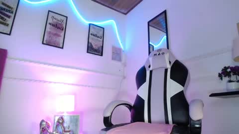 kamila online show from December 5, 10:50 pm