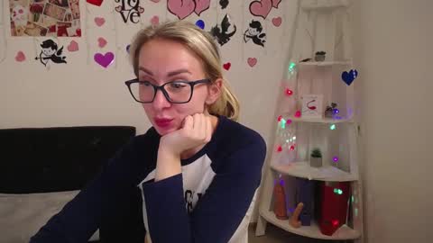 Snapshot of vasilisasii chatting on January 22, 3:51 pm Vasilisa online show from January 22, 3:51 pm