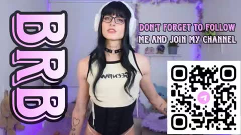 Snapshot of velvet_ludo chatting on September 15, 1:29 am Call me Ludo online show from September 15, 1:29 am