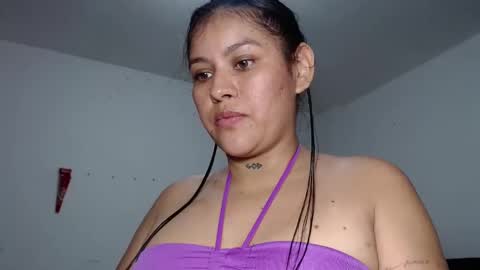 Snapshot of venus_menoza chatting on February 13, 4:39 pm venus_menoza online show from February 13, 4:39 pm