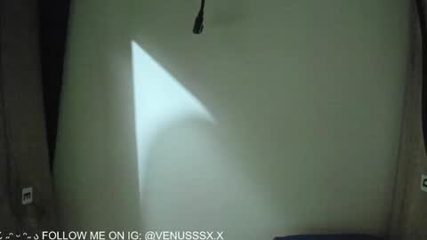 Snapshot of venussx_x chatting on January 29, 10:11 pm Venus MY BDAY 29 SEPT online show from January 29, 10:11 pm