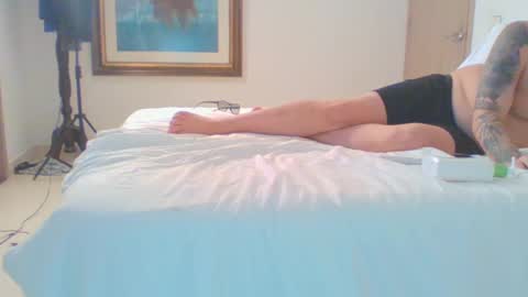 vergagolosa22 online show from December 4, 2:25 am