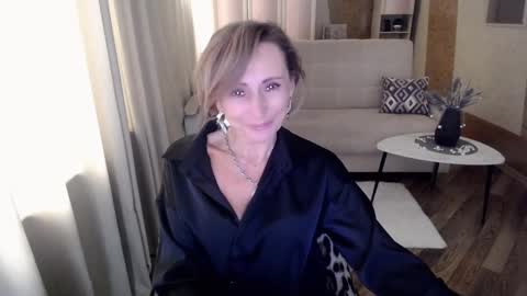 Helen online show from February 28, 8:20 am