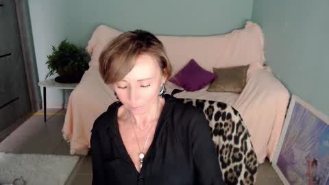 Helen online show from March 5, 12:11 pm