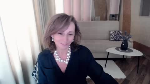 Helen online show from February 16, 11:59 am