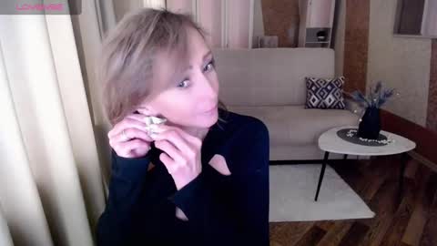Helen online show from February 1, 5:28 am