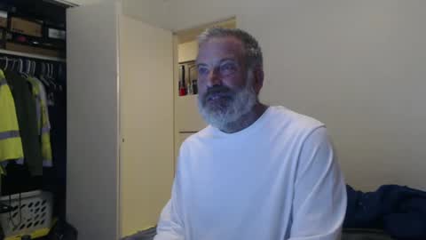 hairy man online show from January 24, 12:52 am
