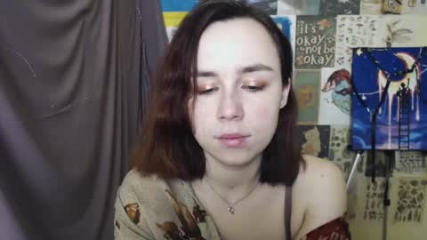 Snapshot of veryveryvery_shy chatting on February 25, 6:25 am veryveryvery_shy online show from February 25, 6:25 am