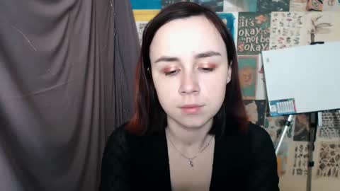 Snapshot of veryveryvery_shy chatting on January 29, 6:33 am veryveryvery_shy online show from January 29, 6:33 am