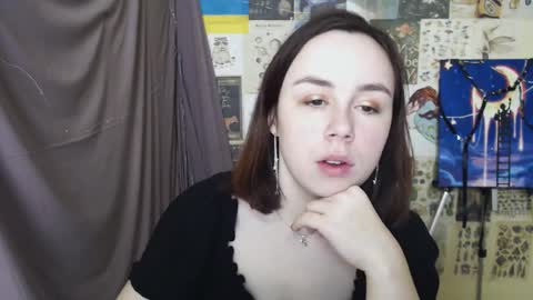 Snapshot of veryveryvery_shy chatting on February 27, 9:50 am veryveryvery_shy online show from February 27, 9:50 am