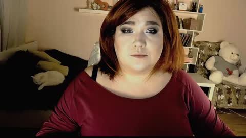 Snapshot of vi__vixen chatting on January 12, 6:48 pm Vi Vixen online show from January 12, 6:48 pm