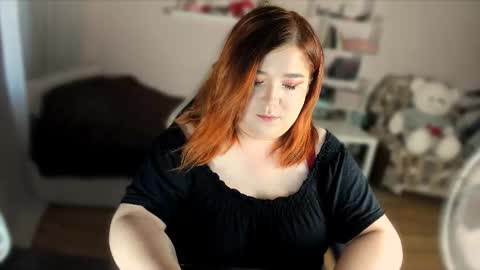 Snapshot of vi__vixen chatting on September 21, 3:38 pm Vi Vixen online show from September 21, 3:38 pm