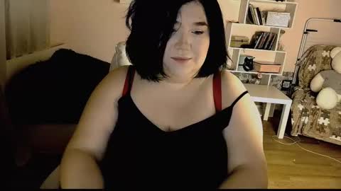 Snapshot of vi__vixen chatting on February 18, 2:16 am Vi Vixen online show from February 18, 2:16 am