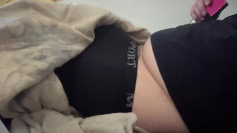 vibezpoon online show from January 10, 11:43 am