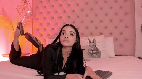 victoria_kitt online show from February 20, 1:46 am