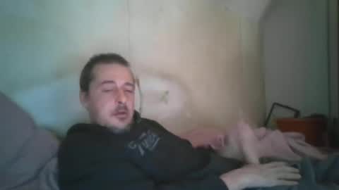 vids1977 online show from January 19, 7:04 am