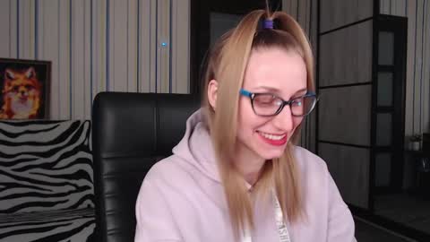 Vika online show from March 4, 6:29 pm