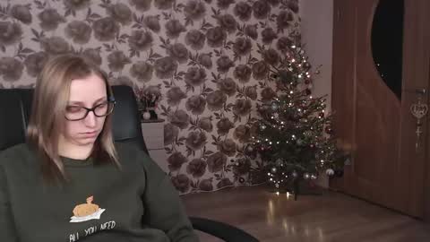 Vika online show from December 19, 7:51 pm