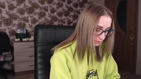 Vika online show from December 10, 7:37 am