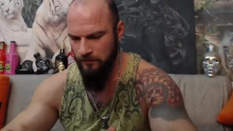 Snapshot of viking_me chatting on March 2, 7:12 pm viking online show from March 2, 7:12 pm