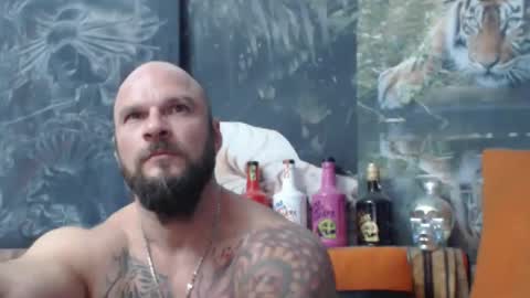 Snapshot of viking_me chatting on September 18, 6:56 pm viking online show from September 18, 6:56 pm