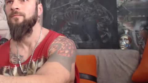Snapshot of viking_me chatting on January 16, 10:32 am viking online show from January 16, 10:32 am