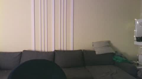 Snapshot of viksons chatting on December 1, 7:05 pm Max online show from December 1, 7:05 pm