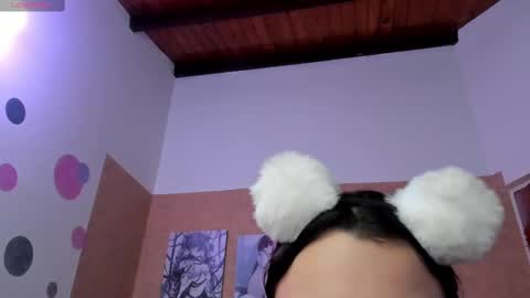 Snapshot of violet_evergarden1 chatting on March 8, 1:39 am violet_evergarden1 online show from March 8, 1:39 am