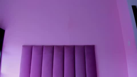 Snapshot of violet_myerrs chatting on September 15, 12:50 pm violet online show from September 15, 12:50 pm