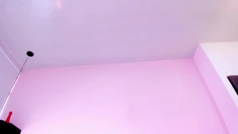 Snapshot of violet_myerrs chatting on September 9, 1:33 pm violet online show from September 9, 1:33 pm