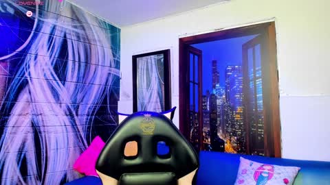     online show from January 22, 2:26 am