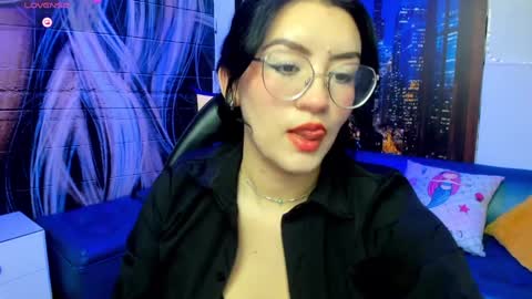     online show from January 25, 9:14 pm