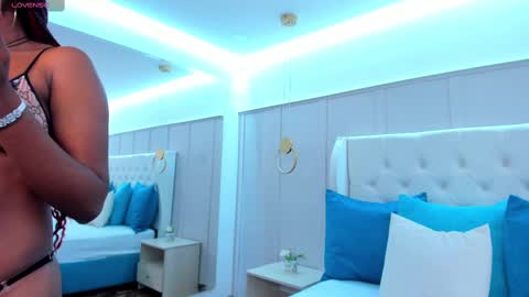 violeta_ruiz_ online show from February 27, 11:04 pm