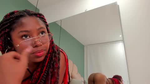 violeta_ruiz_ online show from March 9, 5:44 am