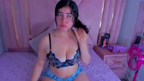 Viollet online show from February 22, 3:36 pm