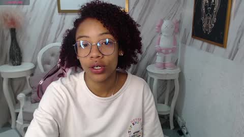 violeth_b online show from December 26, 12:38 pm