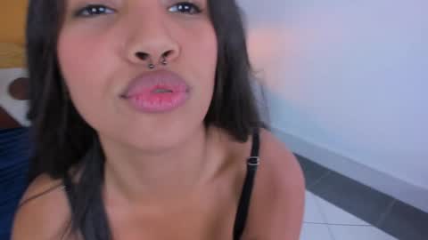 Violeth Foxx online show from February 5, 2:59 pm