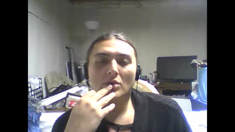 Snapshot of virgorian_enigma chatting on December 5, 8:16 am priscilla online show from December 5, 8:16 am
