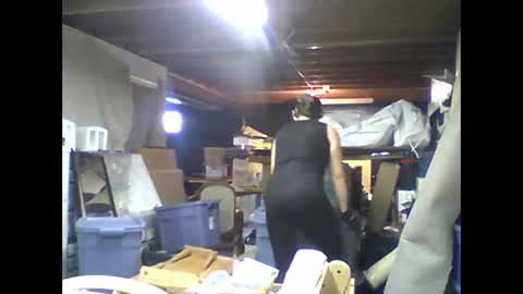 Snapshot of virgorian_enigma chatting on December 3, 7:06 pm priscilla online show from December 3, 7:06 pm