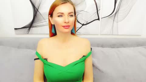 Snapshot of vita_flowen chatting on February 25, 5:30 am Vita online show from February 25, 5:30 am